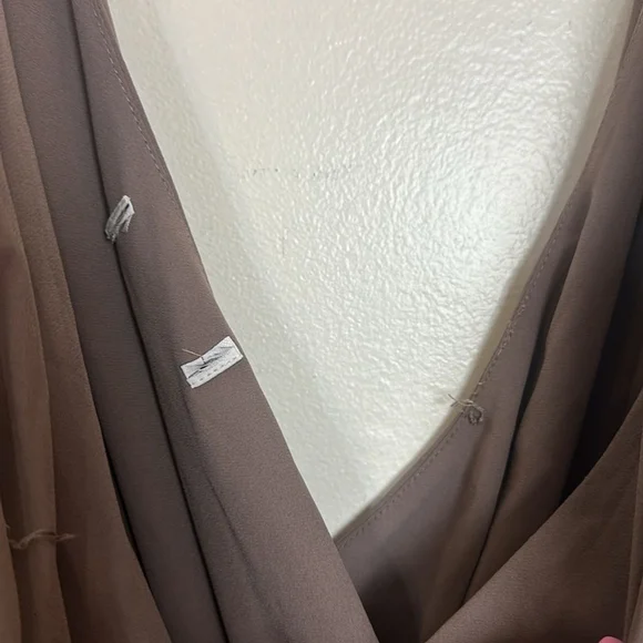 Aritzia Babaton Maximillian Wide Leg V-Neck Culotte Jumpsuit in Taupe - Picture 7 of 12